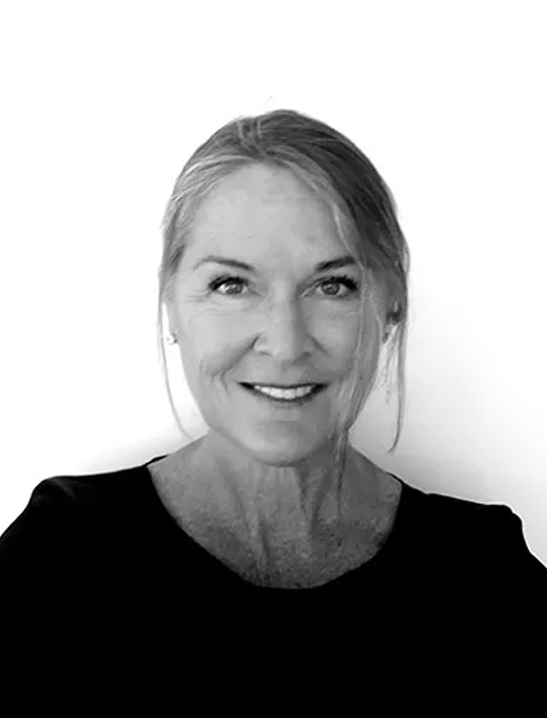 Dr Saralyn MacKenzie